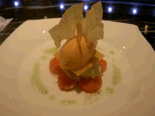 「トシ・ヨロイヅカ」野菜のアイス